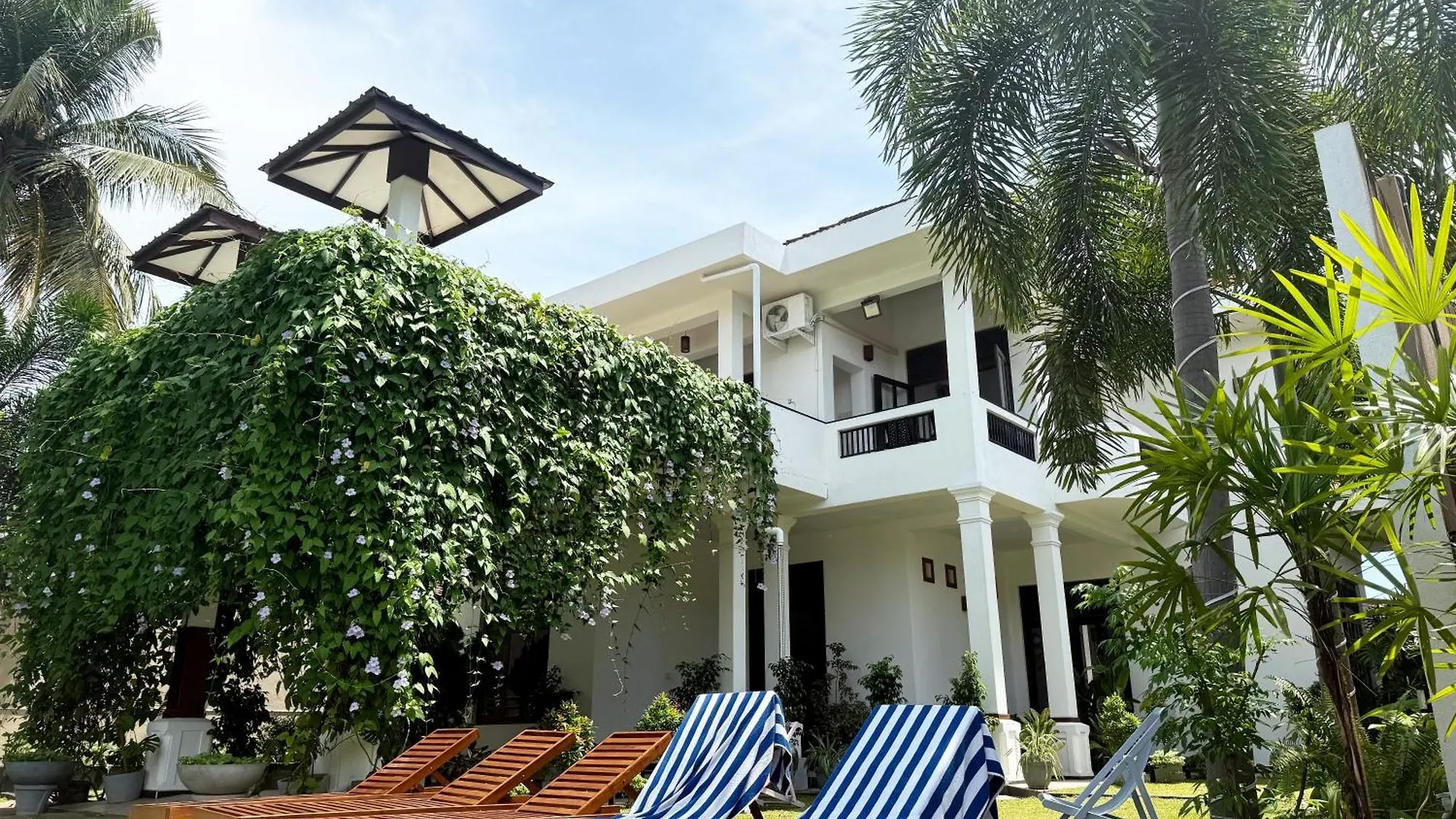 Tropicana Negombo Boutique Hotel Bed & Breakfast